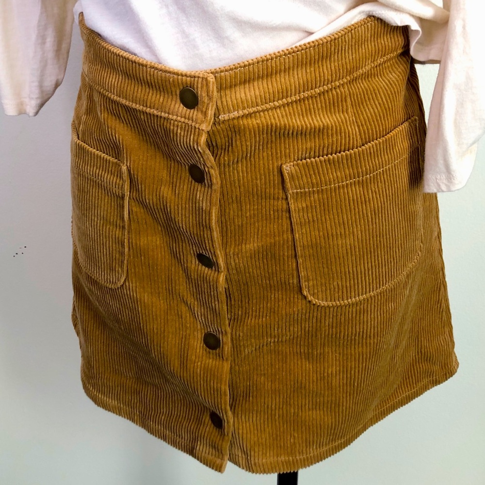 Brown/tan Corduroy mini skirt